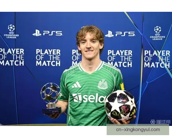 安东尼-戈登半场大四喜超越希勒成欧冠历史射手